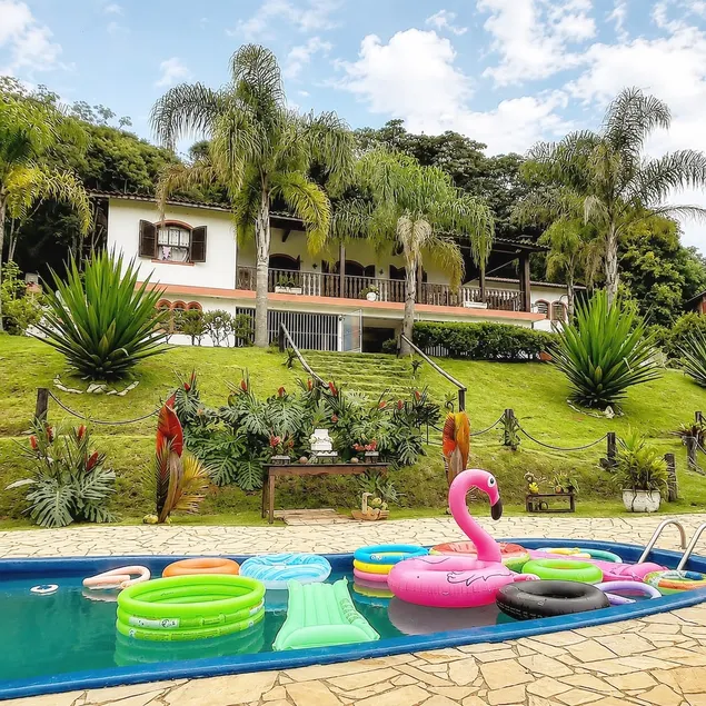 Chácara Casa Branca - Leisure, coziness and fun! - Image 1