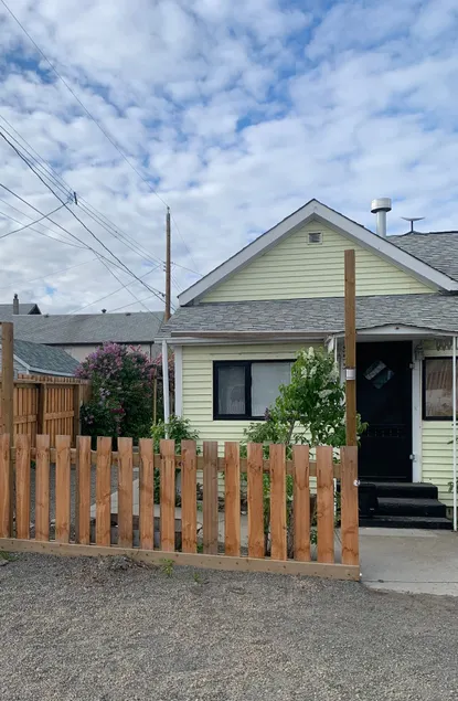 Black Cat Guest House - Image 1