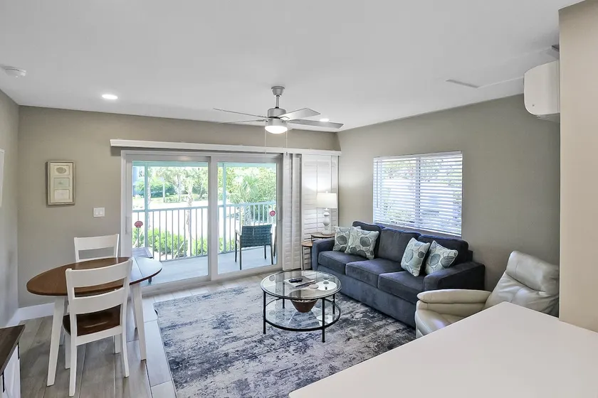 Relax & Unwind 1BR Near Beach Colony Inn 41 - Image 1