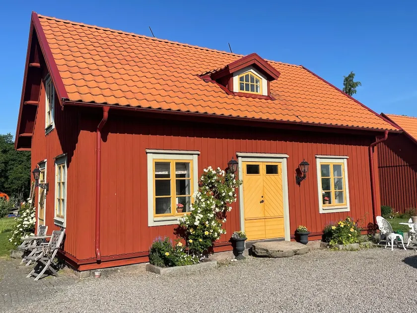 Charming newly renovated brewery! - Image 1