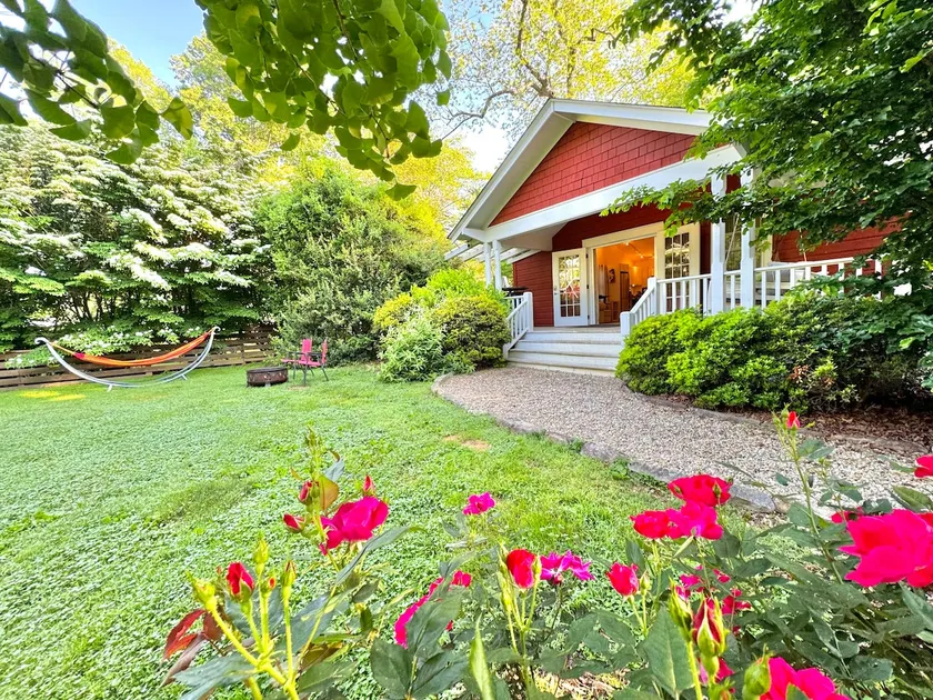 Downtown Brevard Cottage - Hot Tub /  Walk To Town - Image 1