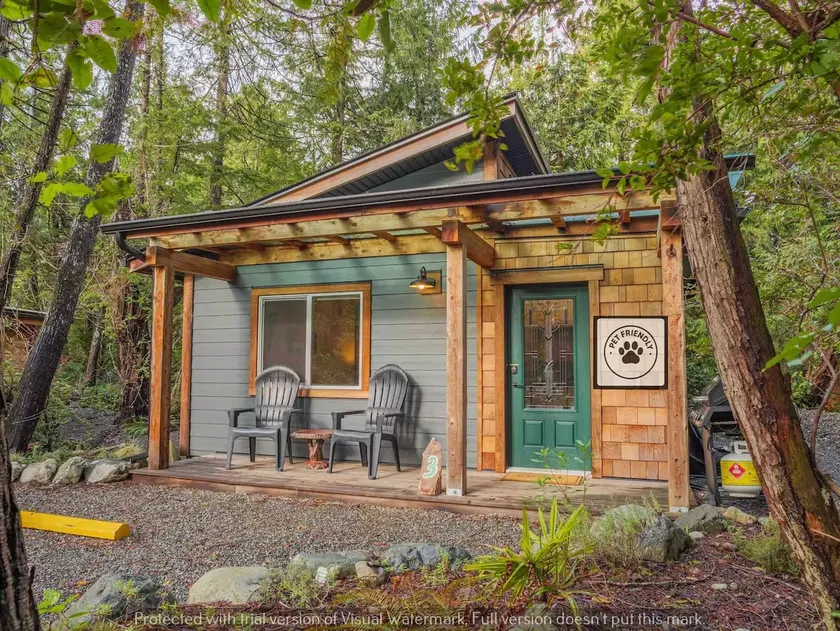 #3 CABIN COUPLES KING BED HOTTUB BEACH - Image 1