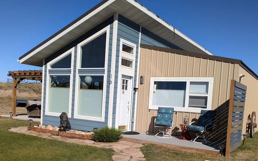 Little Modern House On The Prairie 25%off Jan - Image 1