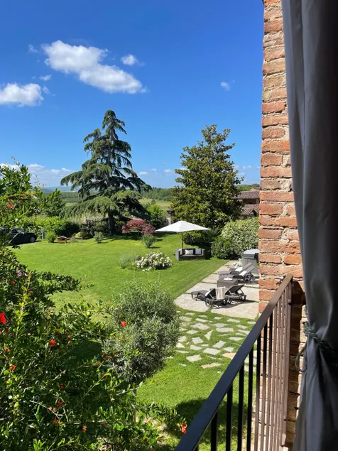 THE BERGHOUSE - LA CASA SUL CLIVO with JACUZZI - Image 1