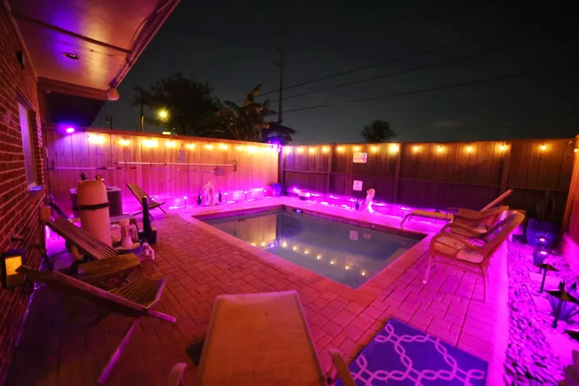 Downtown Upscale Town Home. Privat pool og jacuzzi - Image 1