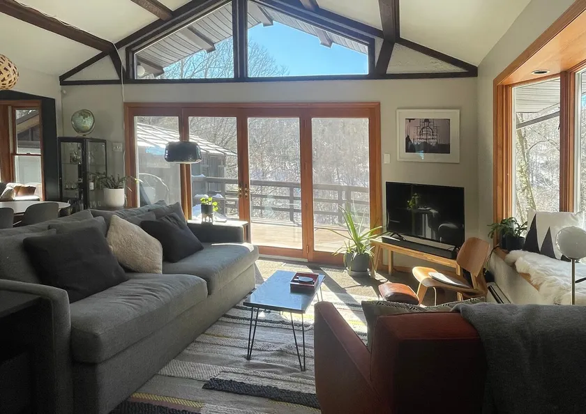 Catskills Mountain Sanctuary - Image 1