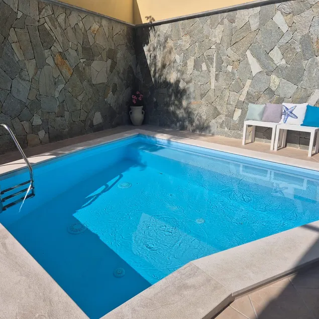 Suite Mimì swimming pool available 01/05 al 31/10 - Image 1