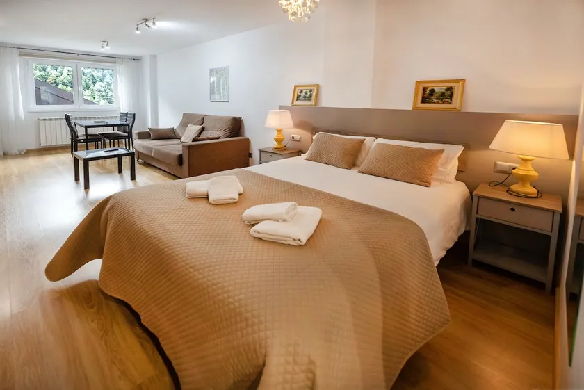 Studio in Arinsal, With Wonderful Mountain View and Wifi - 100 m From the Slopes - Image 1