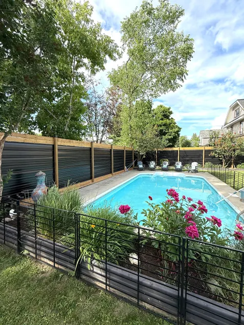 The Ultimate Backyard Spa Retreat in Ottawa Valley - Image 1