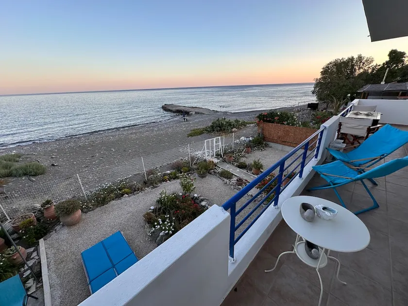 Apartments by the sea - Image 1