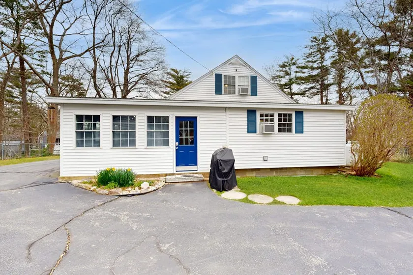 Spacious 3BR Dog Friendly | Firepit - Image 1