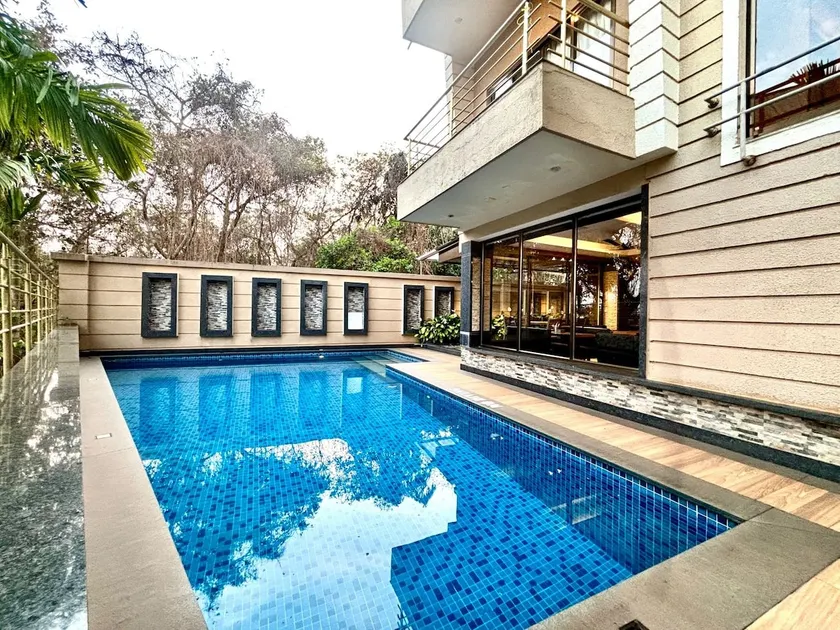Spacious Condo w/ Pool & Pvt Terrace in North Goa - Image 1