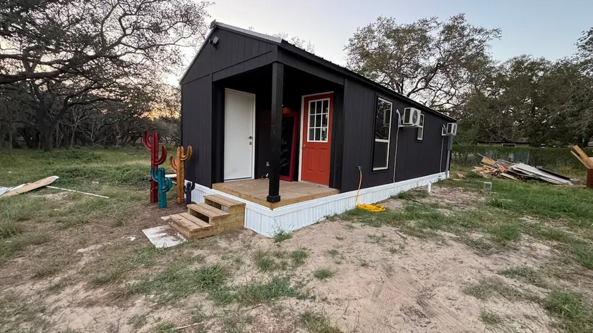 The Cactus Cabin - Image 1