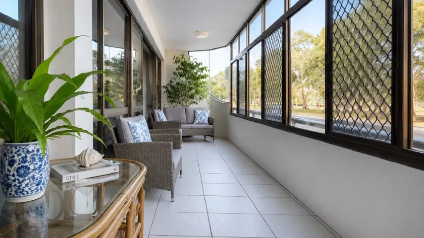 Vistas, Piscina, Aire Acondicionado - Karoonda Sands Welsby Pde, Bongaree - Image 1