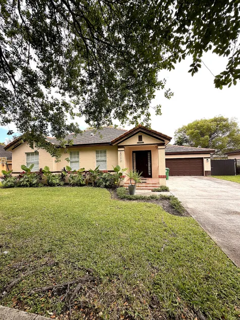Countryside Manor · Gateway to Keys & Everglades - Image 1
