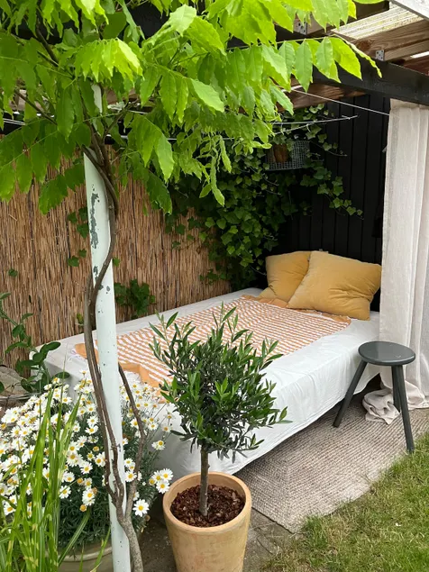 Cozy cottage 150m to water - Image 1