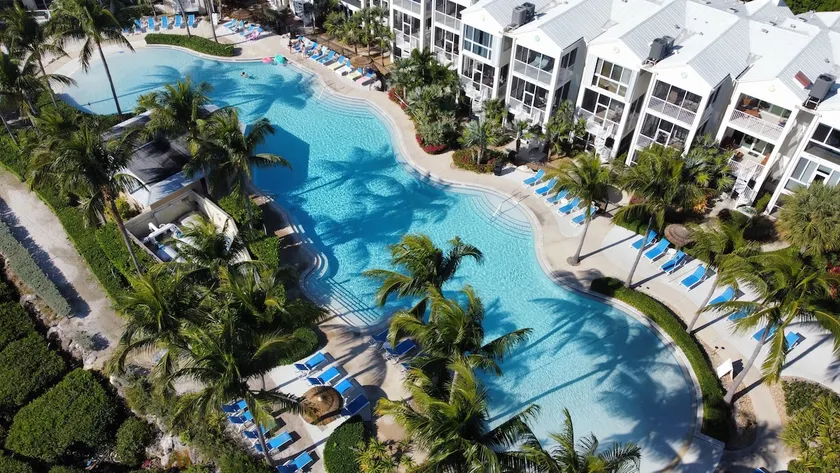 Largo Getaway: 3 King Suites + In-Law Space - Image 1