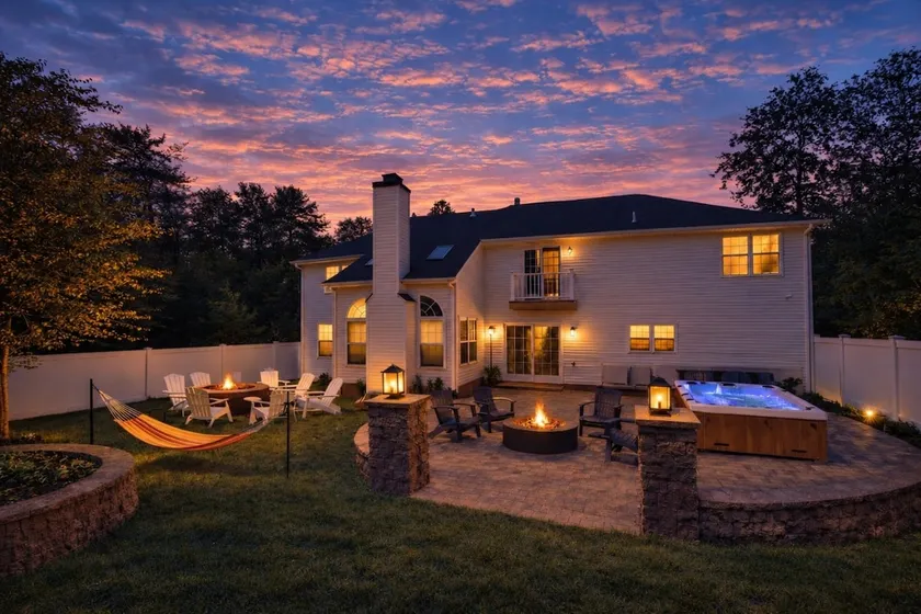 Backyard Oasis • 5BR • Hot Tub • 2 Fire Pits - Image 1