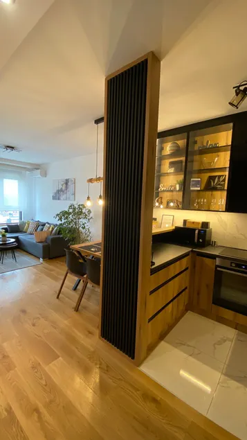 Unamare-lux apartment with garage - Image 1