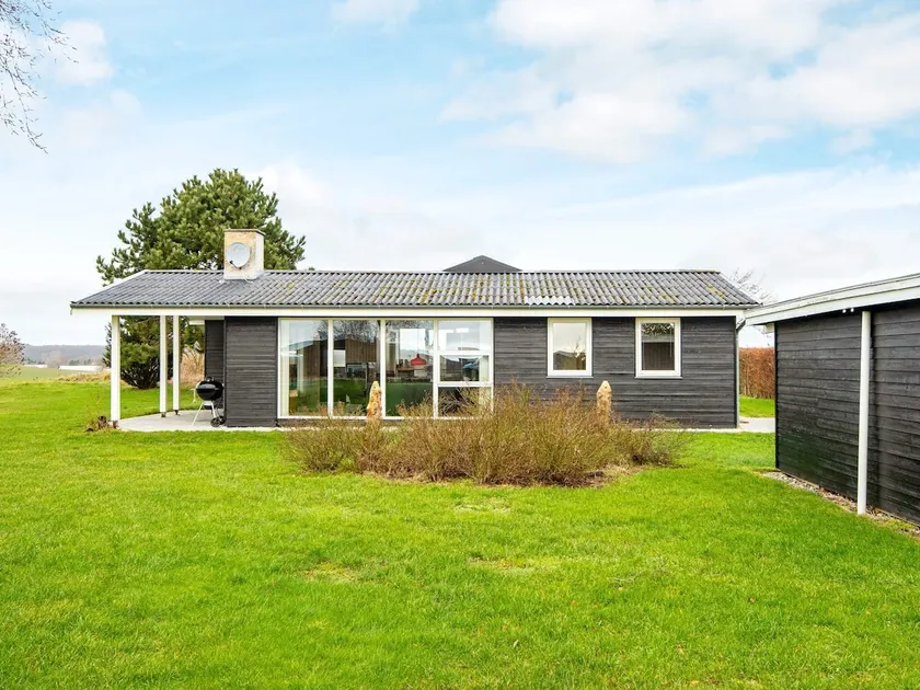 5 stjernet sommerhus i Ebeltoft - Image 1