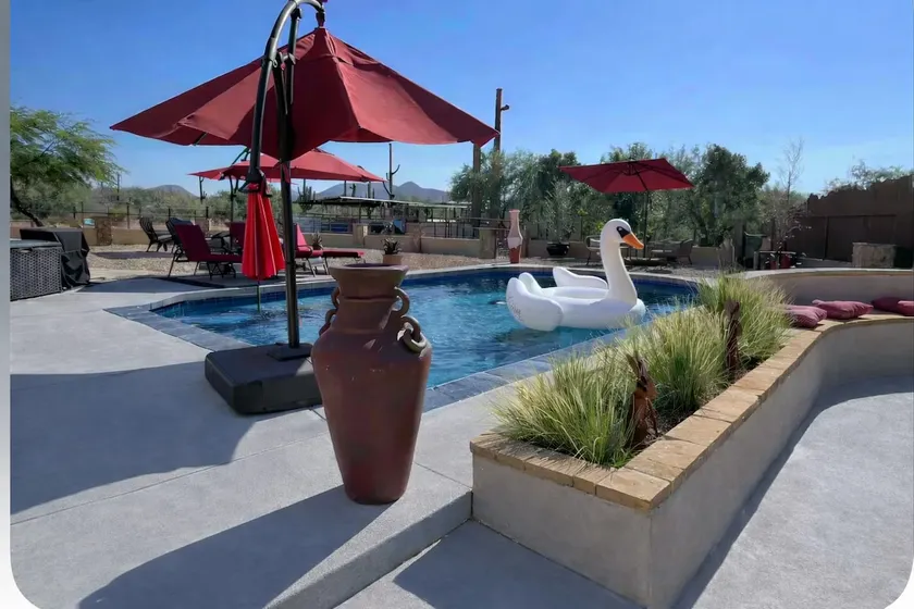 Private Desert Retreat with Pool, Spa & Views - Image 1
