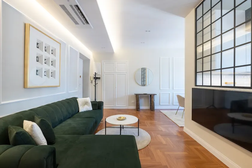 Studio 71 Penthouse Spa - 2026 completely renovated - Image 1