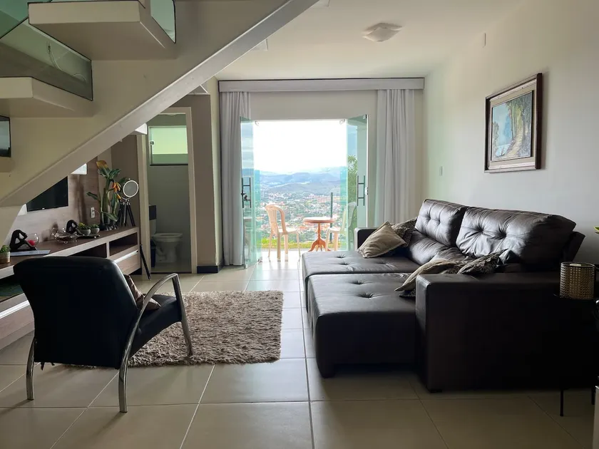 Escarpas do Lago Duplex Retreat with Beautiful Views - Image 1