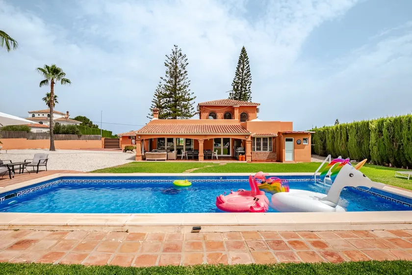 Villa Summer Sol Mediterranean Home In Andalusia - Image 1