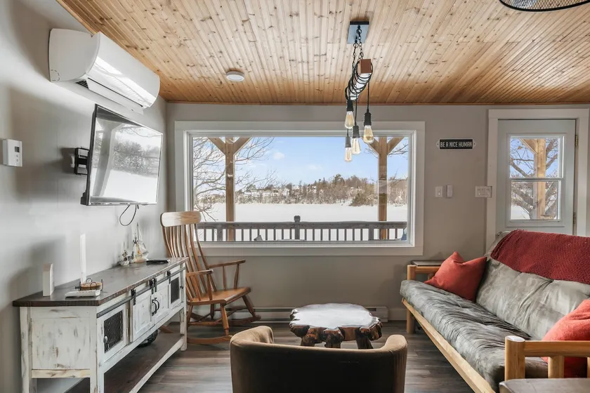 Little Harbour Cottage - Image 1