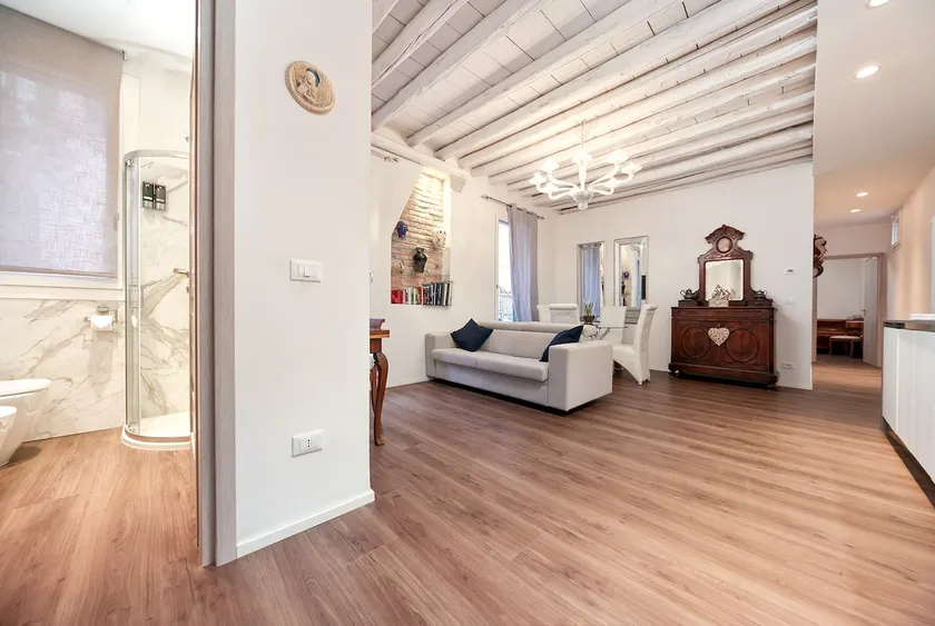 Neue Wohnung nur 5 Minuten von S. Marco Platz und Rialto - Image 1