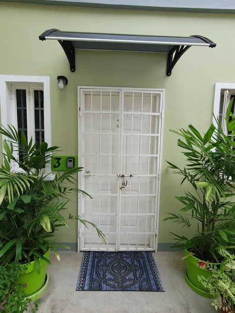 Modern studio in the amazing heart of Port Spain - Image 1