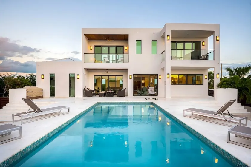 Spectacular Villa- Private Pool, Luxurious Extras - Image 1