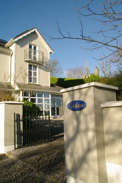 Ashton Beach House - Image 1