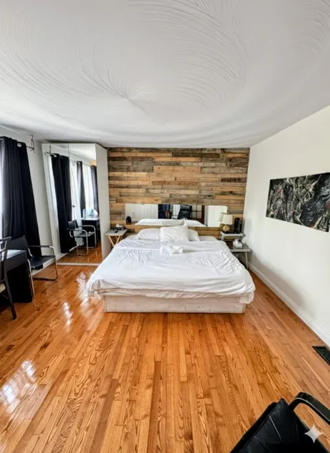 Full Kitchen Suite | King Bed | Free Parking (3) - Image 1