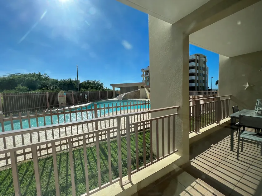 Beach Apartment | 6 Guest - Image 1