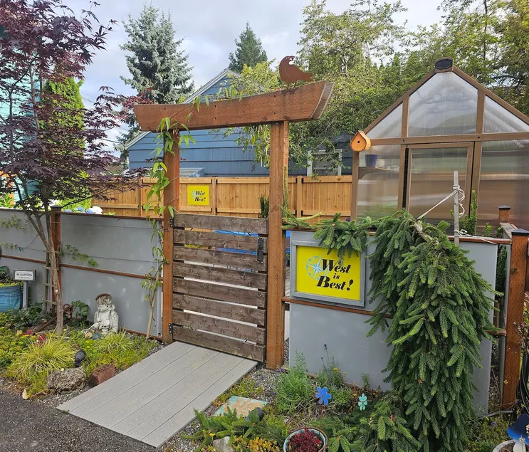 West is Best! Quiet, cozy West Seattle guest suite - Image 1
