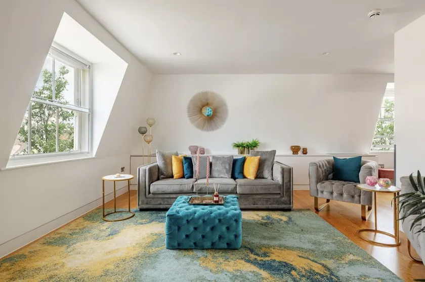 Covent Garden Exquisite LuxXo Penthouse +Starlink! - Image 1