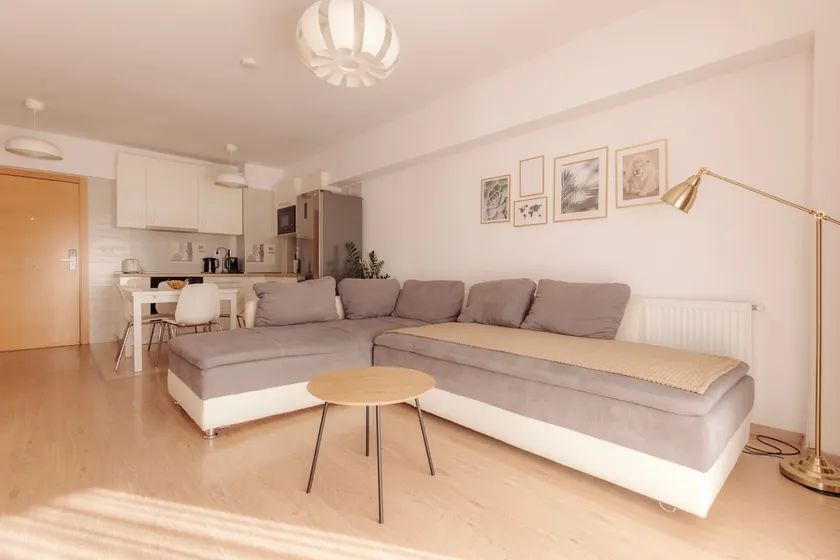 ZEN Grand Apartment - Image 1