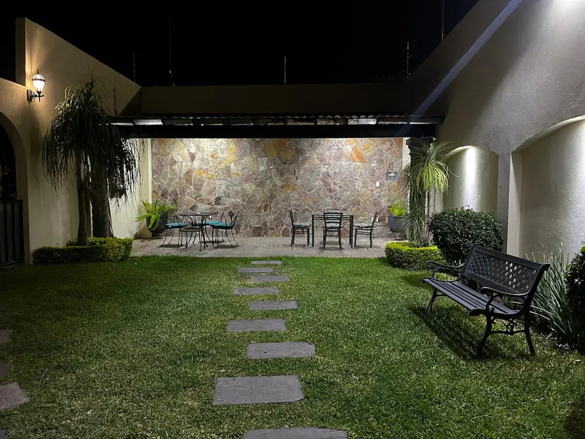 Apartment with private bathroom for 5 people - Image 1