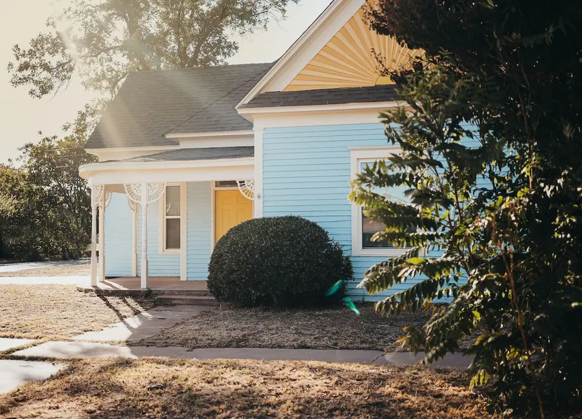 Texas Sunrise House - Image 1