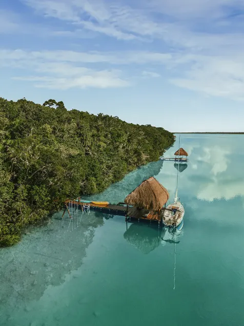 Casa Lole · Lagoon Front · Private Dock - Image 1