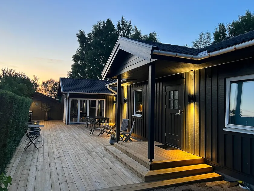 Modern home close to the beach & golf courses. - Image 1