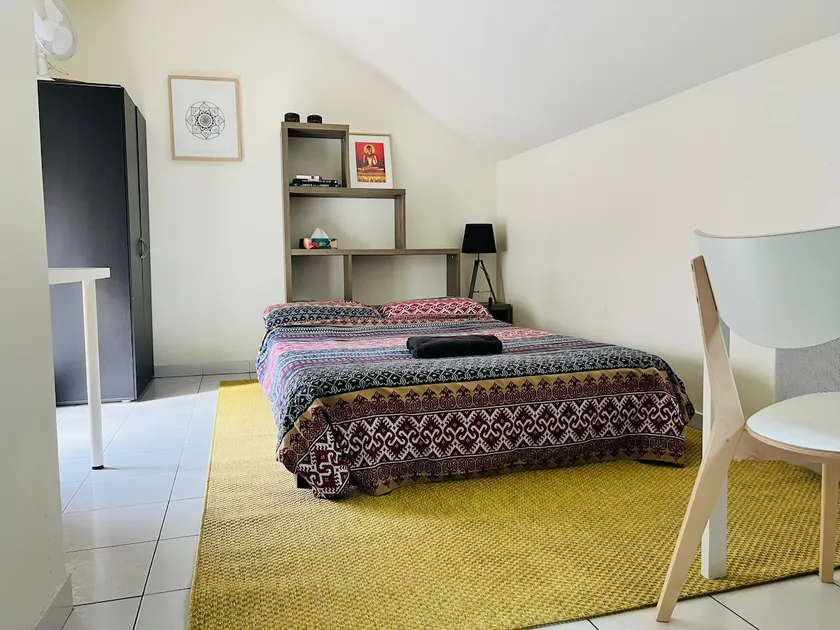 Studio - small, nice and very quiet. Rodez Center - Image 1