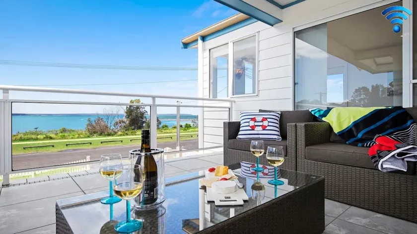 Bay Views - Image 1