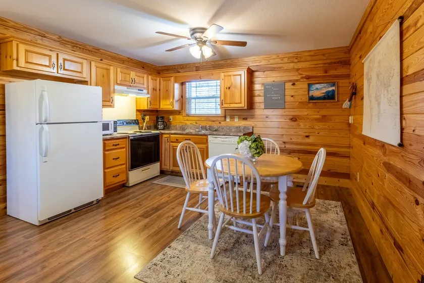 Chickamauga Creek Retreat-Mins to Chattanooga - Image 1