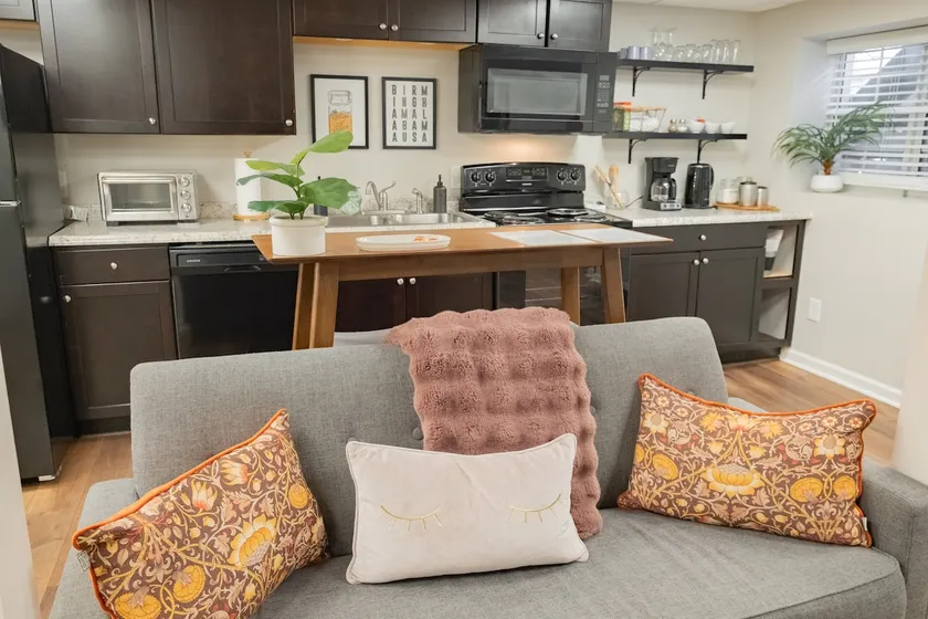 Chic Homewood Retreat | Minutes to Samford & UAB - Image 1