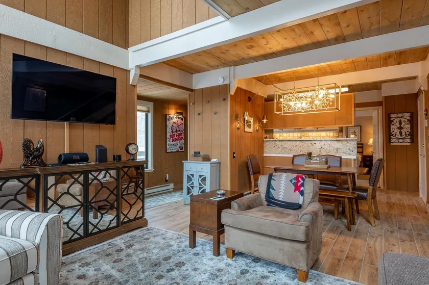 2 sovrum plus loft passar 6 gäster och har Sun Valley Pool Access - Image 1