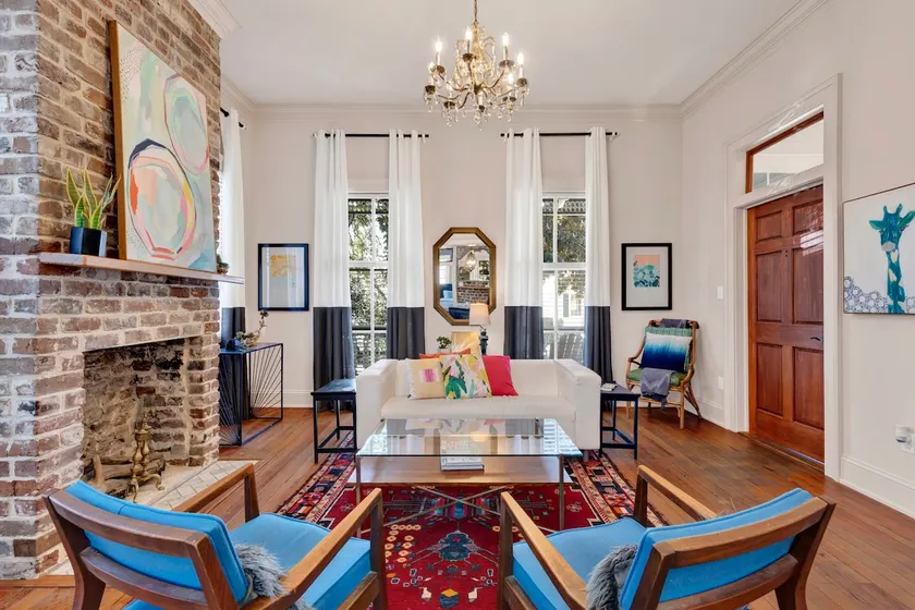Modern and Sophisticated Home By Forsyth Park - Image 1