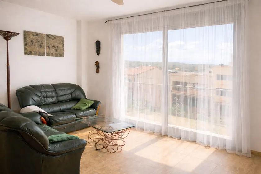 Bright apartment with parking near Peñíscola - Image 1