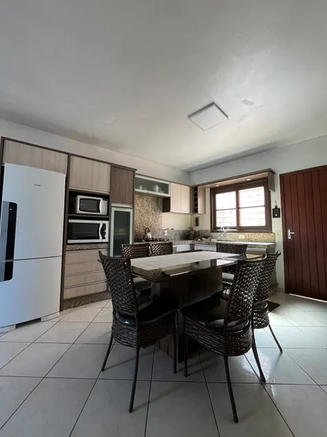 Full apartment in downtown Torres - Image 1